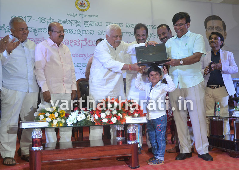 ಪ್ರತಿ ತಾಲೂಕಿನಲ್ಲಿ ವಸತಿ ಕಾಲೇಜು ಸ್ಥಾಪನೆ: ಬಸವರಾಜ ರಾಯರೆಡ್ಡಿ